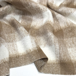 Пальтова «Лама клітинка карамель»